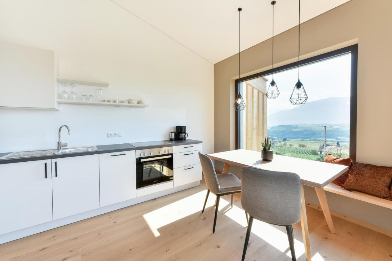 Villa Montis Exclusive Holiday Apartments In Eppan With Spectacular Views Of Dolomites And Bolzano Area Апп'яно-сулла-Страда-дель-Віно Екстер'єр фото