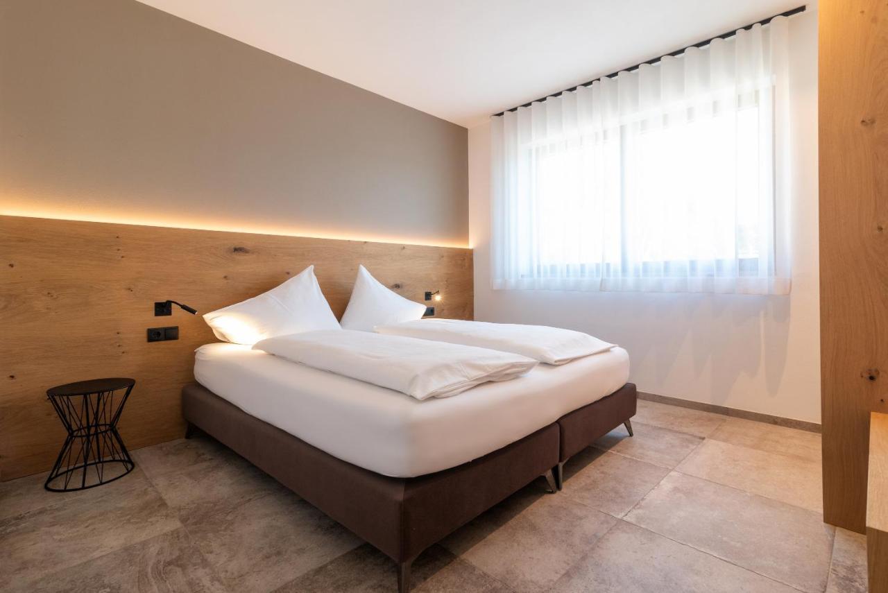 Villa Montis Exclusive Holiday Apartments In Eppan With Spectacular Views Of Dolomites And Bolzano Area Апп'яно-сулла-Страда-дель-Віно Екстер'єр фото